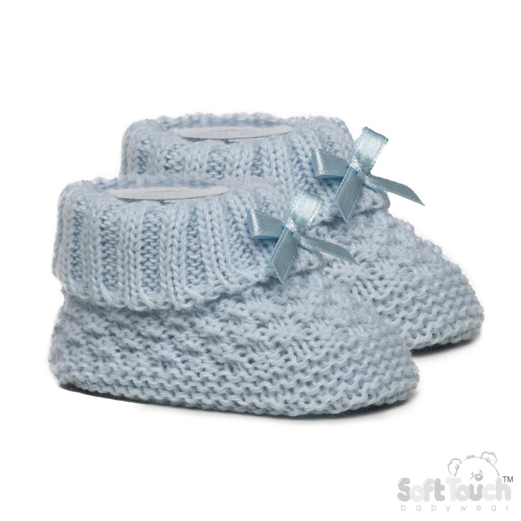 Soft Touch  * STS442-B Blue Check Knit Booties (newborn +)