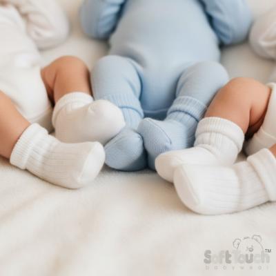 STS82-B  Triple Pack of Socks  (0-12 months)