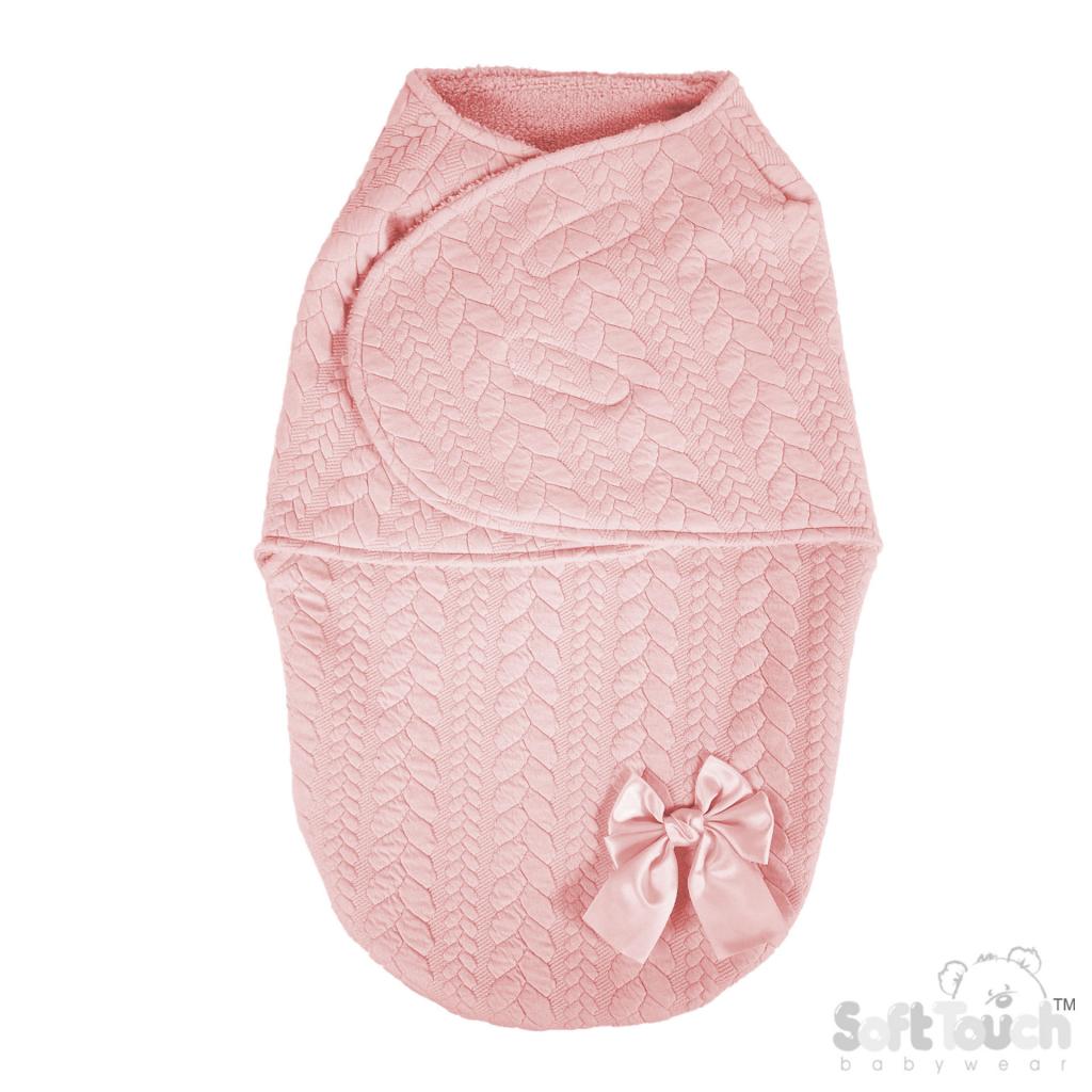 Soft Touch  5023797314384 STSW120-Ro Rose Cable bow Swaddle Wrap (0-3 months)