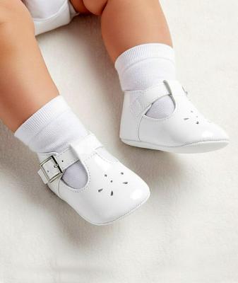 SVEzraW  White Punch Shoe  (Choose EUR 16-20)