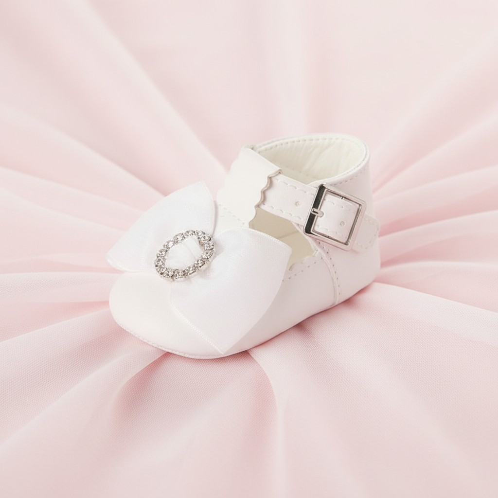 Sevva  * SVMillieW White Millie Shoe  Shoe (Choose EUR 16-20)
