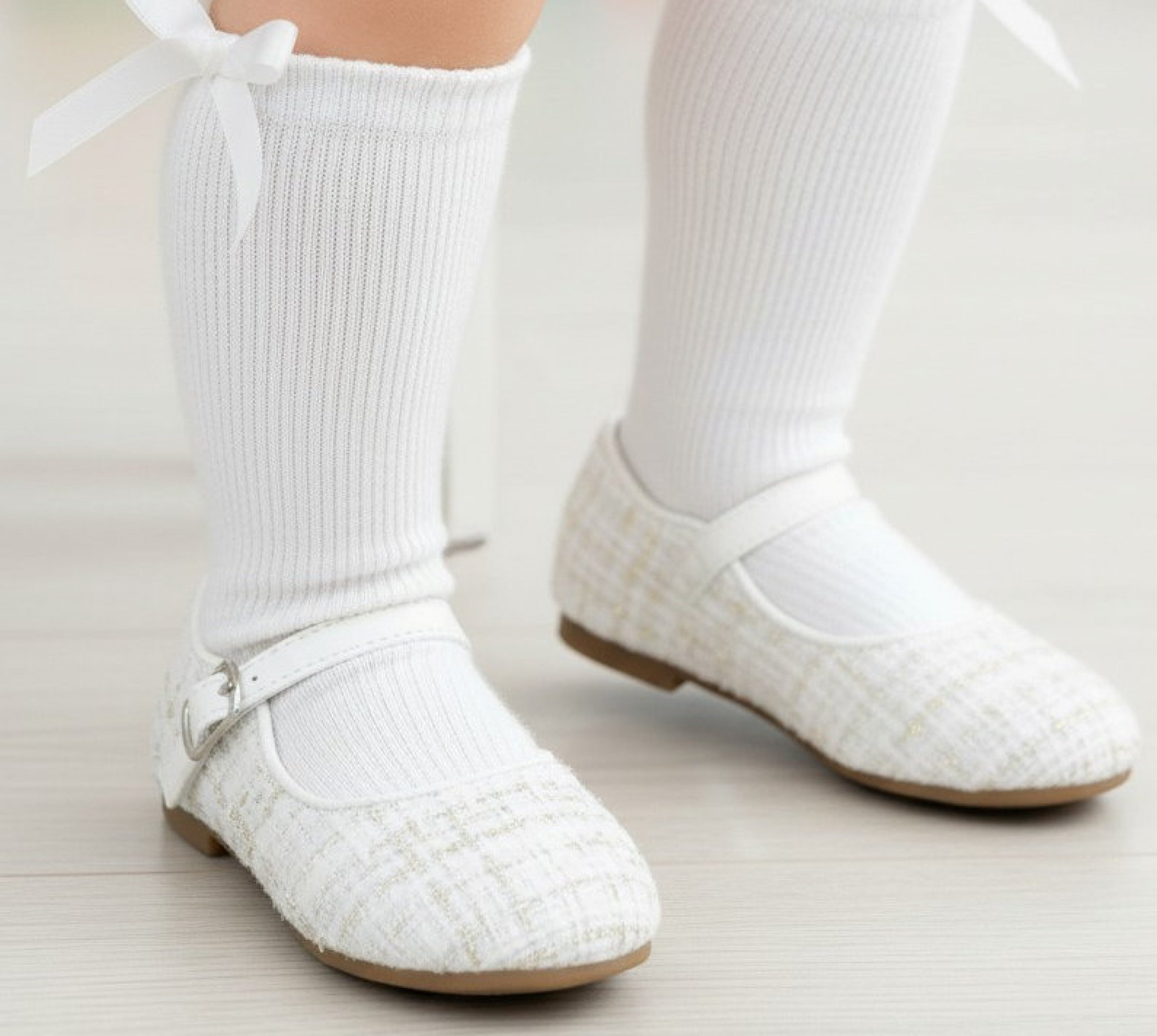 Sevva   SVSuz-I Tweed Ivory  Suzanne Shoes (Choose EU 23-34)