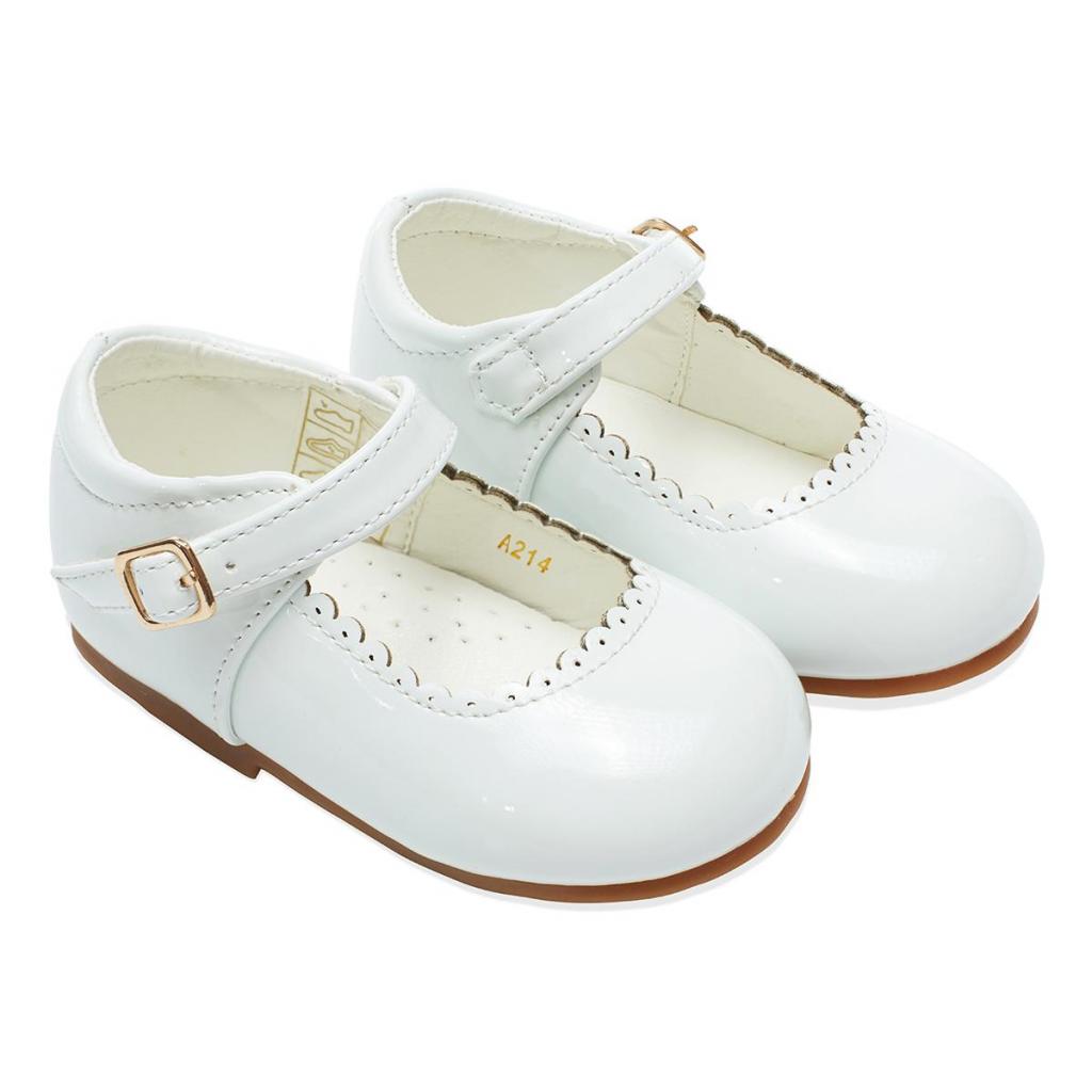 Tia London   TIA214-W White Scallop Patent Shoes( 3 - 10)