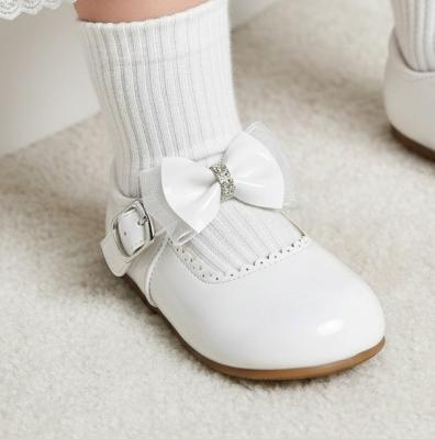 TIB16-W  Bow and Diamante shoe  (3-10)