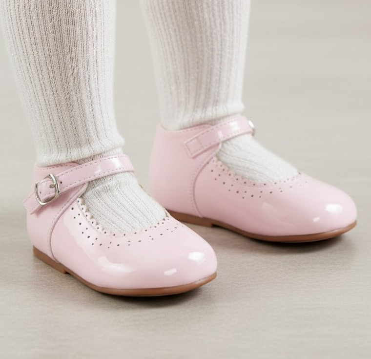 Tia London  * TIB29P Pink Patent Shoes( 3 - 10)