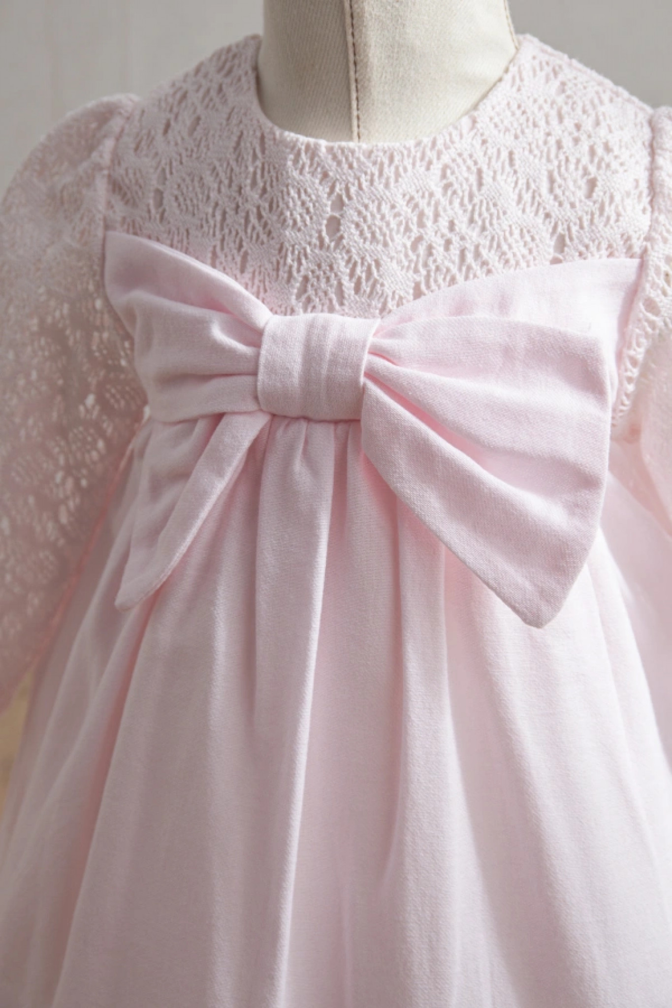 Tongs Baby 3904P * TO3904-P  Bow and lace woven dress(6-36 months)