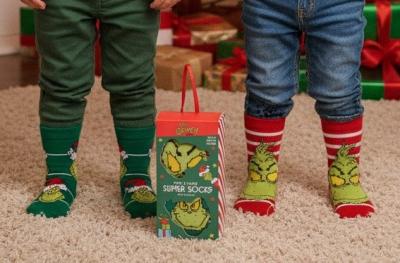TT42B857  Twin Pack Grinch Socks 