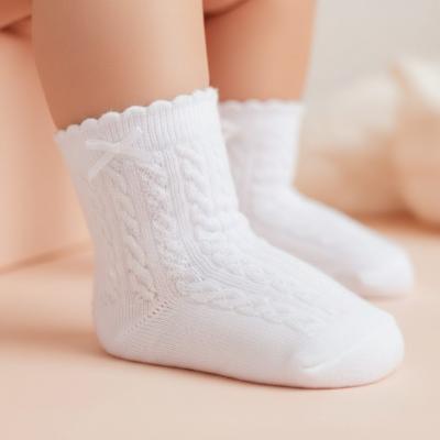 TT44B964W  Cable Bow Socks  (0-5.5)
