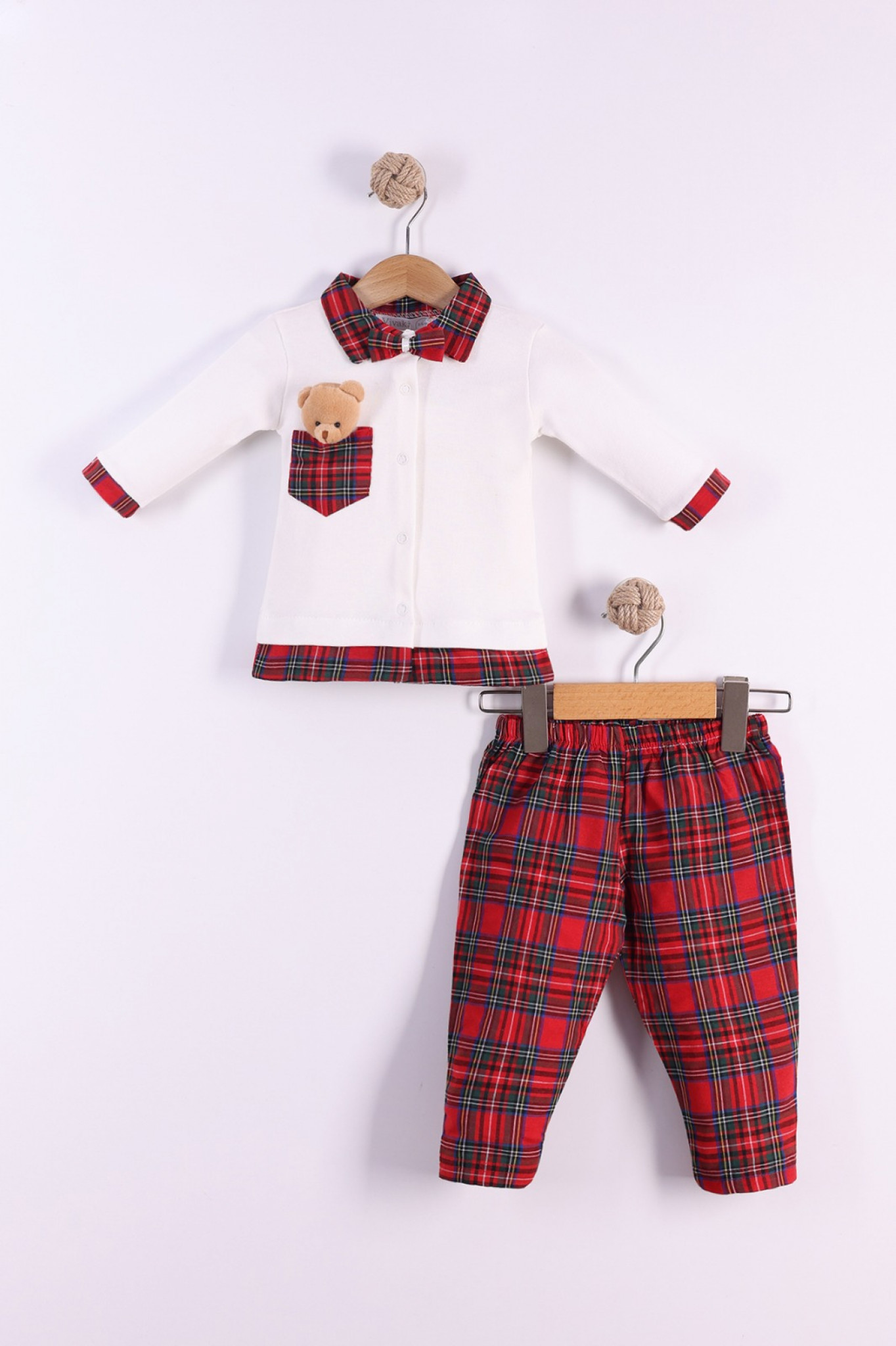 Visara & Vivaki  * VV24183 Teddy Tartan set (0-9 months)